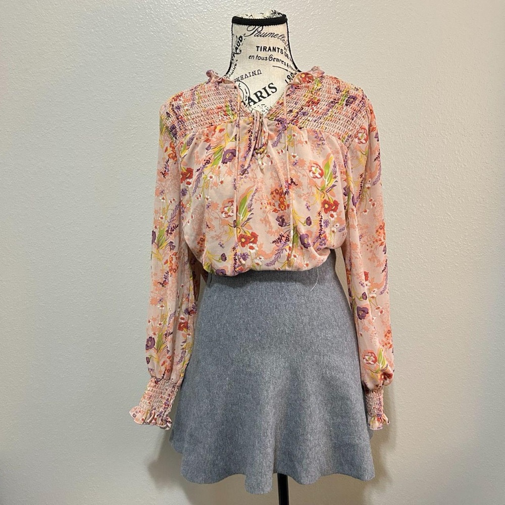 Ophelia Roe size medium floral blouse